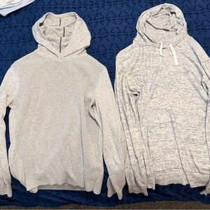 Banana Republic Light Gray Hooded Sweatshirts Medium Men’s